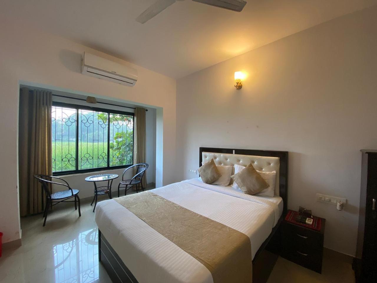 Green Field View Candolim Exterior foto